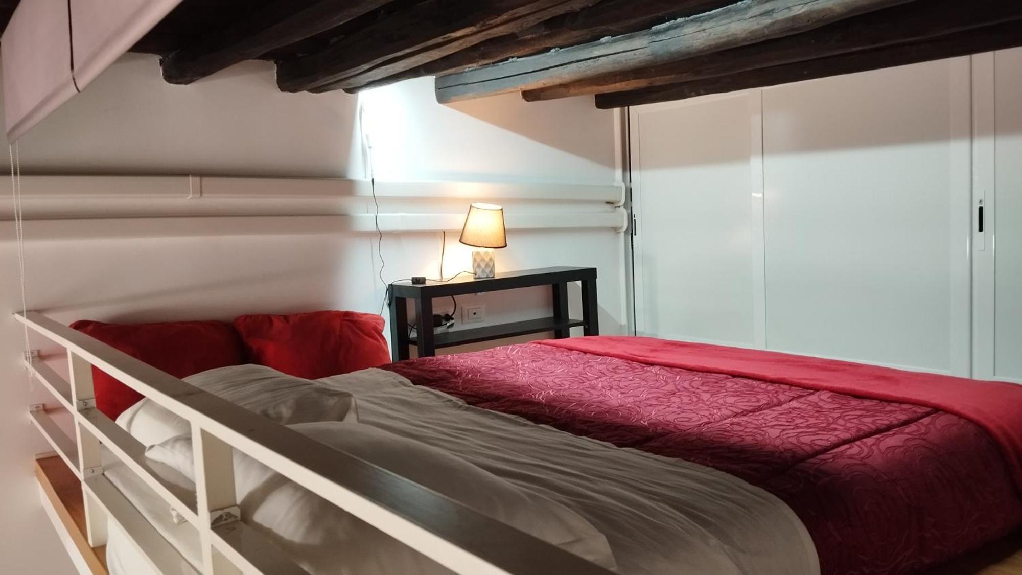 Casa Tiffany Piazza Di Spagna Ρώμη Δωμάτιο φωτογραφία