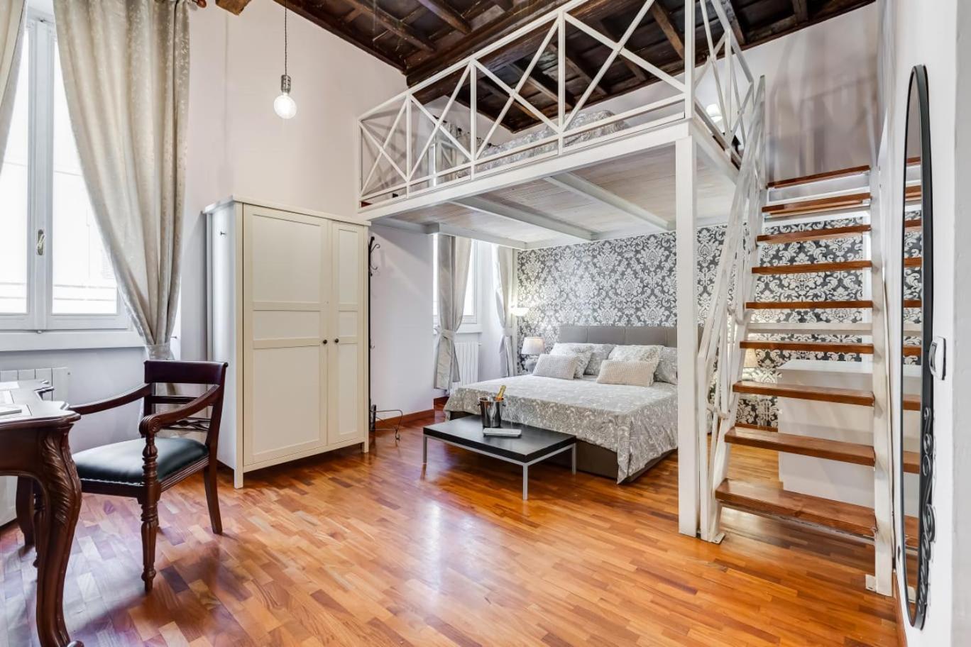 Casa Tiffany Piazza Di Spagna Ρώμη Δωμάτιο φωτογραφία