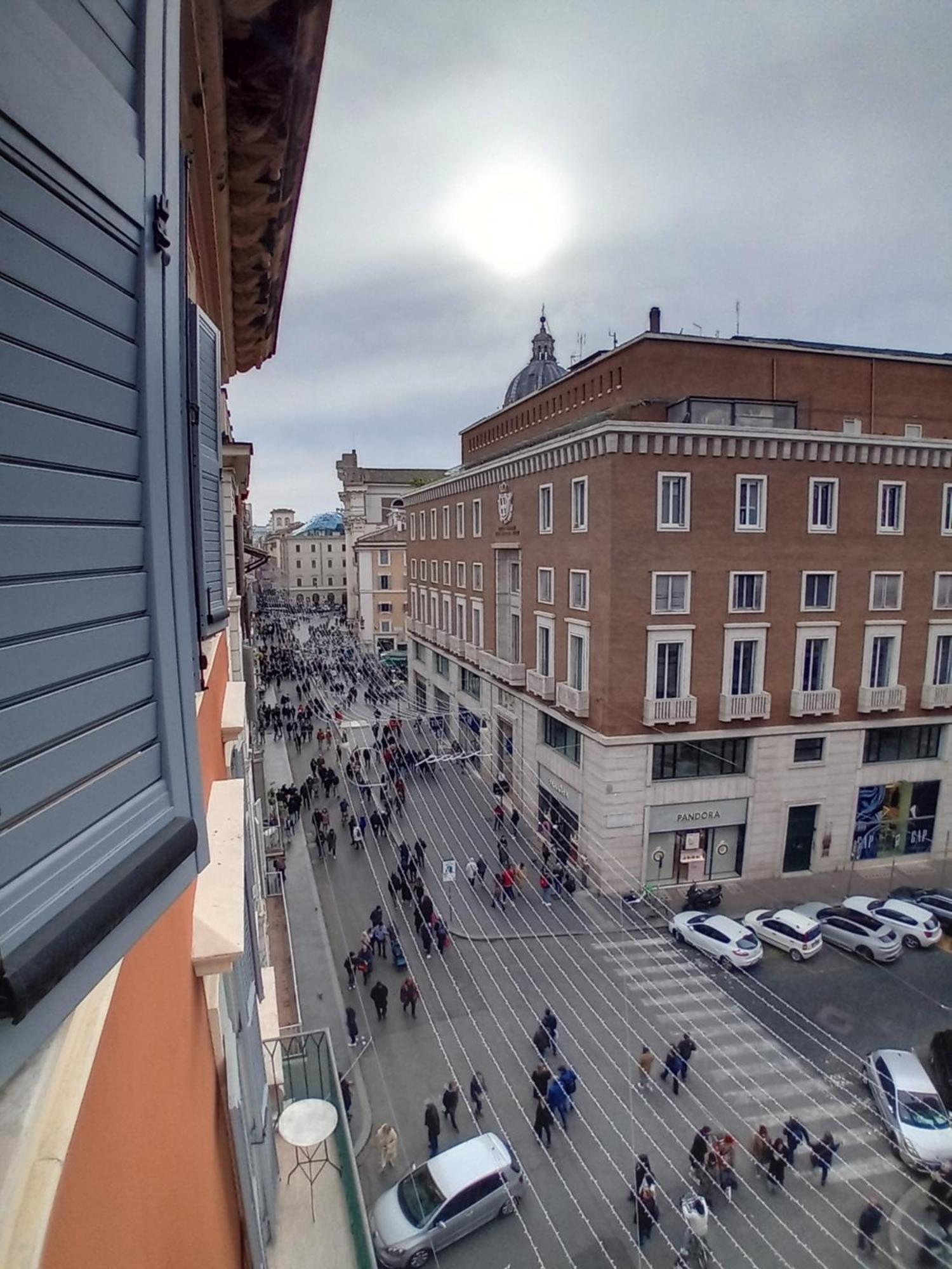 Casa Tiffany Piazza Di Spagna Ρώμη Δωμάτιο φωτογραφία